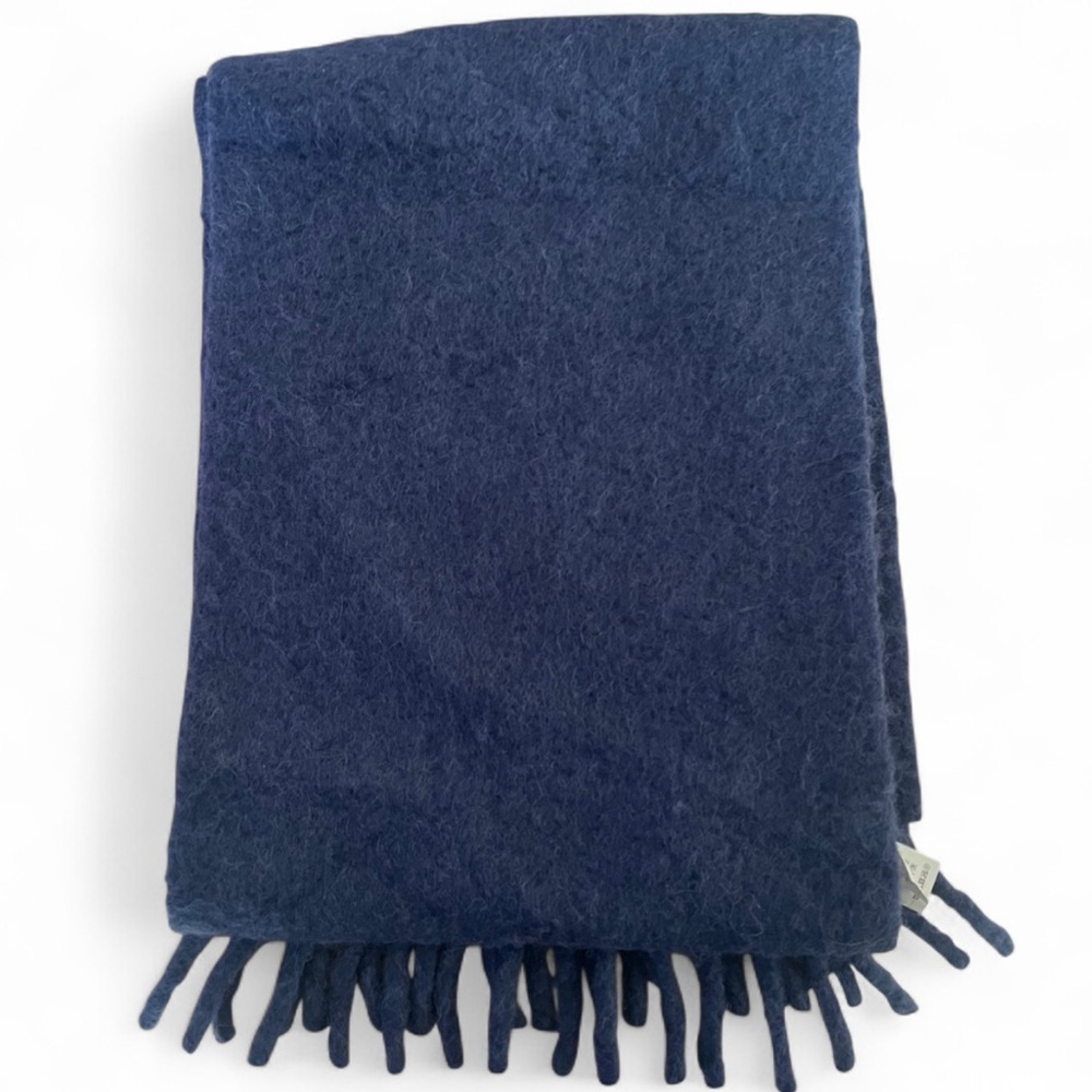 Coach Muffler Navy Deep Blue Rubber Patch Alpaca Textured Fringe Scarf NEW - Picture 7 of 7